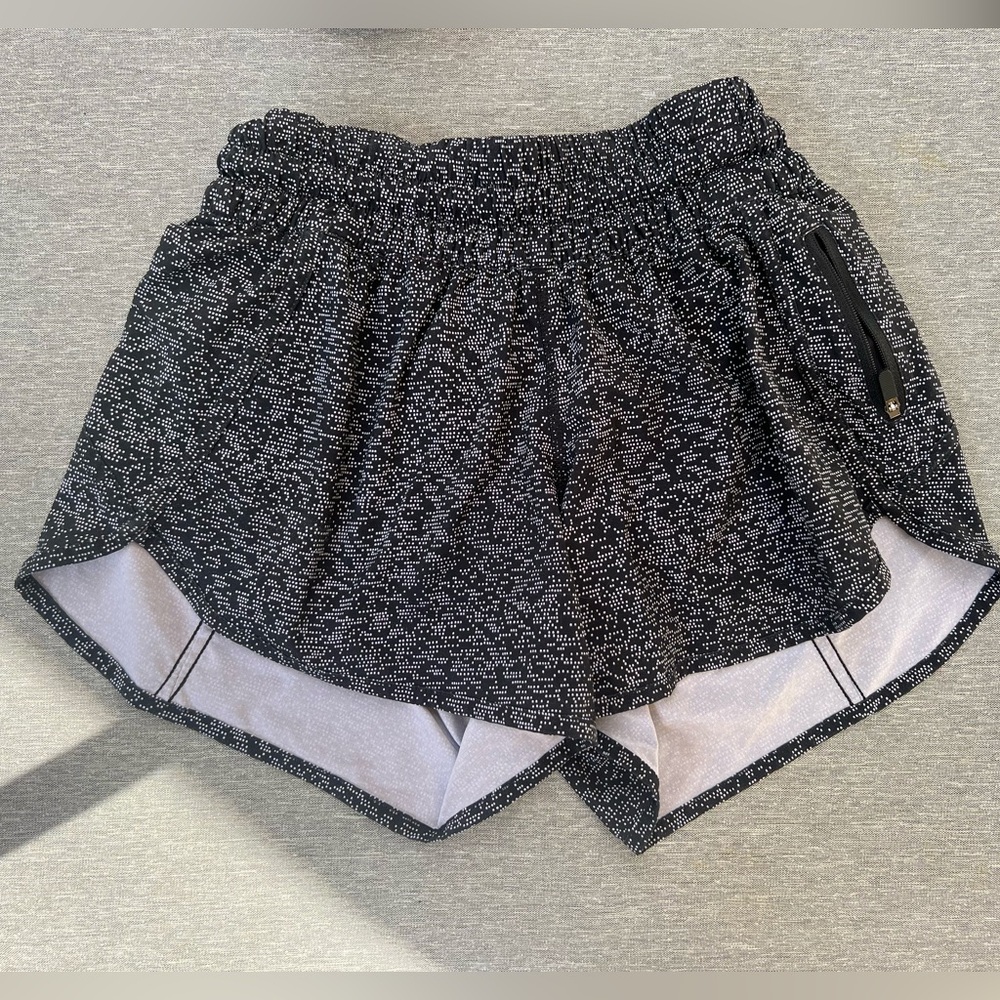 Lululemon Tracker Short V